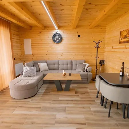 Bungalow&spa Gigic Ii - Swimmingpool